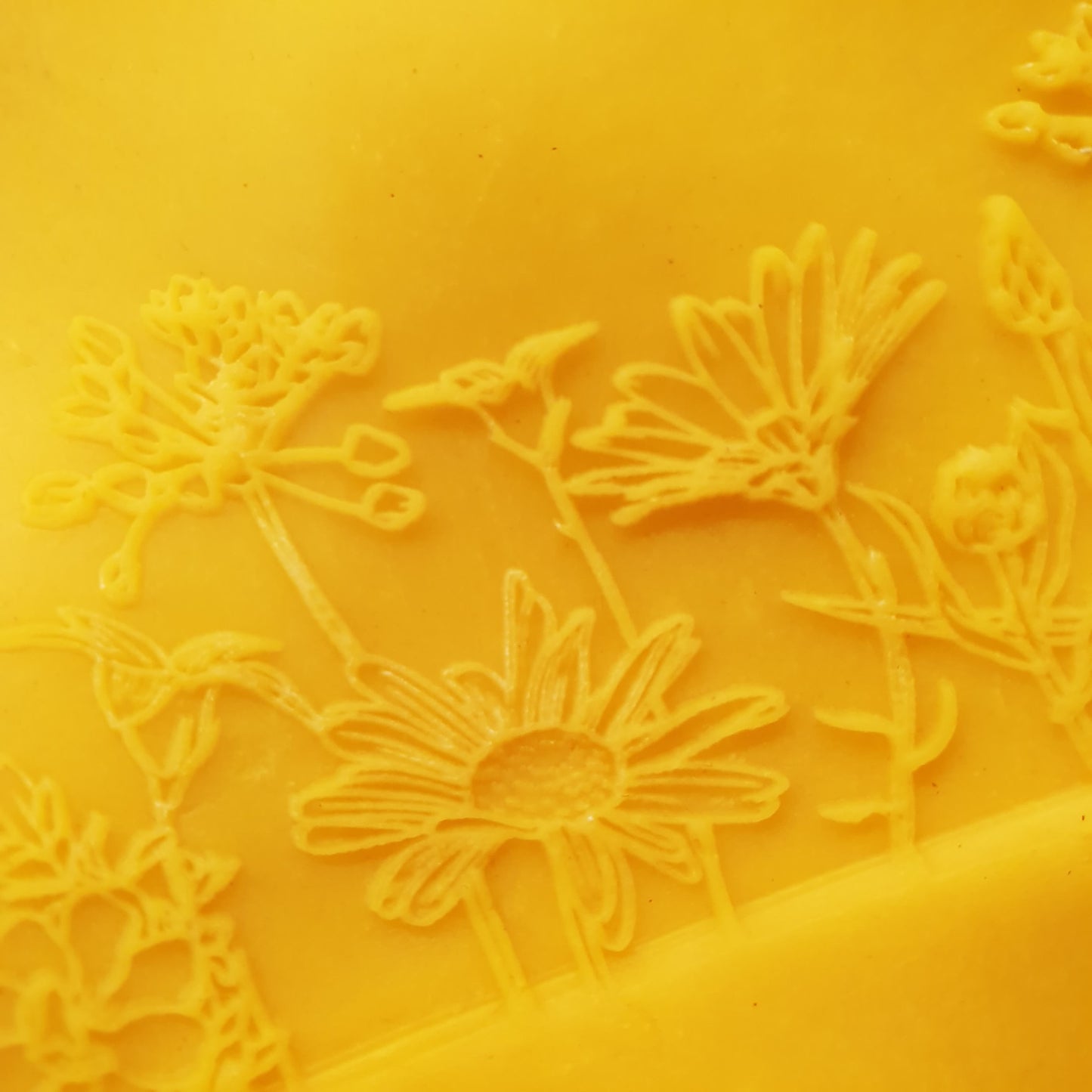 Floral Pattern (2) Raised Embosser - just-little-luxuries