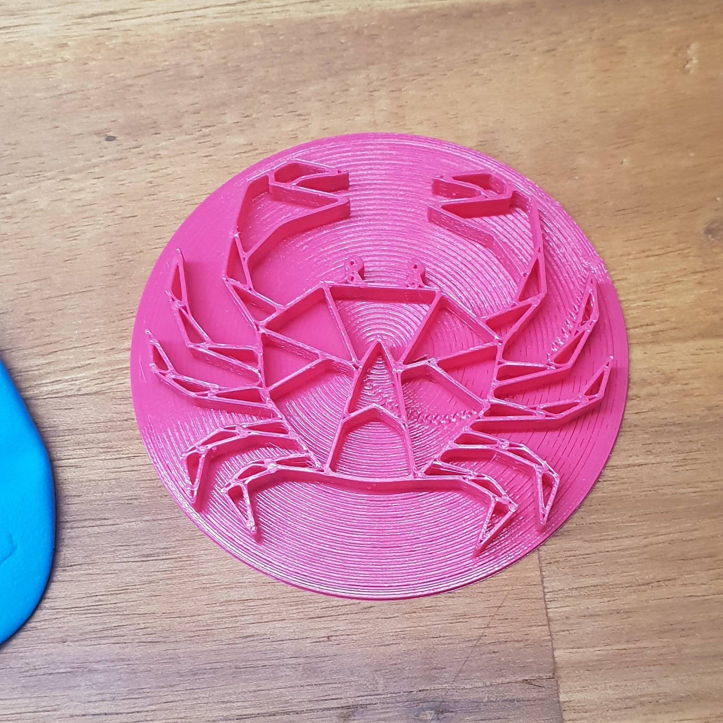 Geometric Crab Cookie Embosser - just-little-luxuries