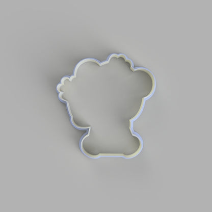 Teddy bear with flower cookie cutter. - just-little-luxuries