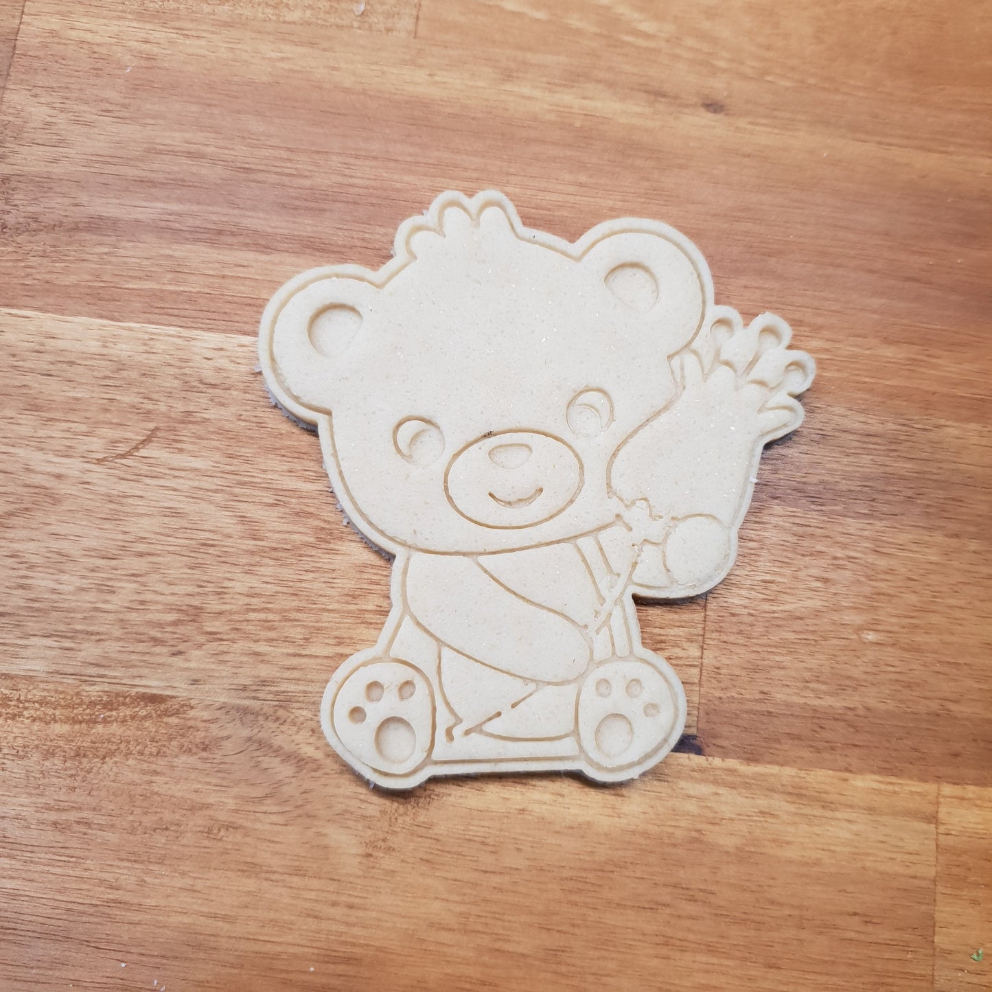 Teddy bear with flower cookie cutter. - just-little-luxuries