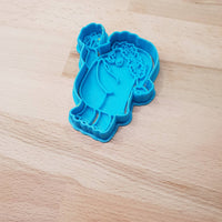 Penguin holding gift in hand - Christmas cookie cutter - just-little-luxuries